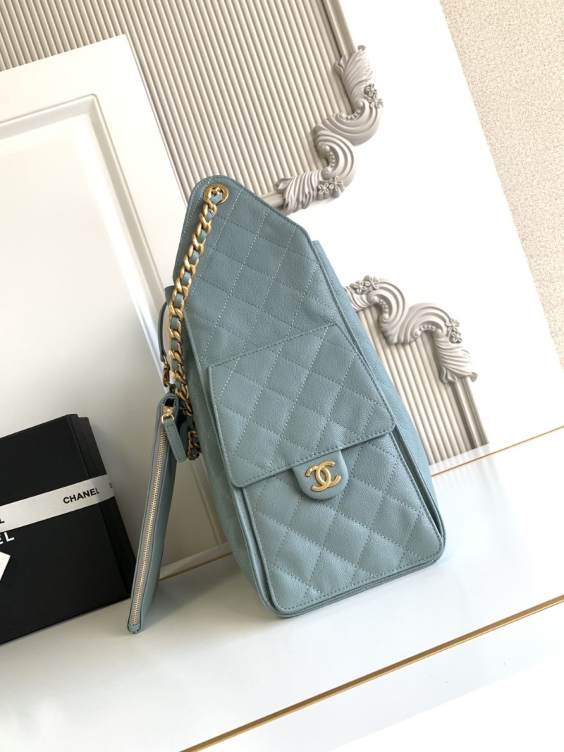 Ch**el 25c hobo bags